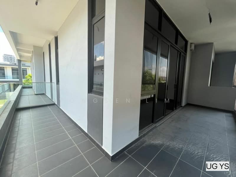 Rumah Berkembar untuk Dijual di Eco Sanctuary (Telok Panglima Garang) - Yongsen Lim - Balcony - PropertyGuru.com.my