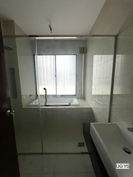Rumah Berkembar untuk Dijual di Eco Sanctuary (Telok Panglima Garang) - Yongsen Lim - Bathroom - PropertyGuru.com.my