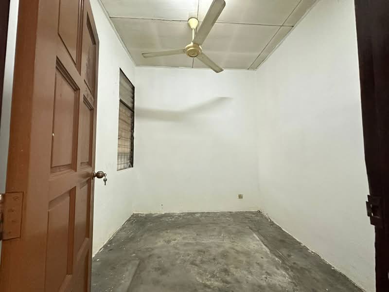 Rumah Teres 1 Tingkat untuk Dijual di Taman Kota Cheras (Cheras) - Wan Nurani - Interior - PropertyGuru.com.my
