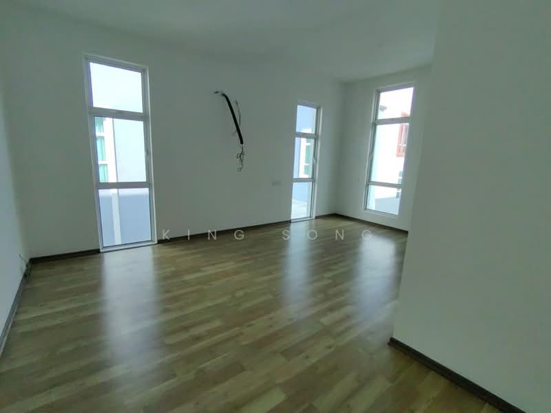 Bungalow for Sale in Klebang Besar (Klebang) - King Song - PropertyGuru.com.my