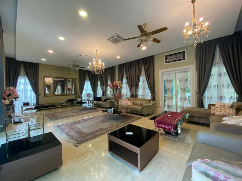 Bungalow for Sale in Shah Alam (Selangor) - Sa'a Nordin - Living Room - PropertyGuru.com.my