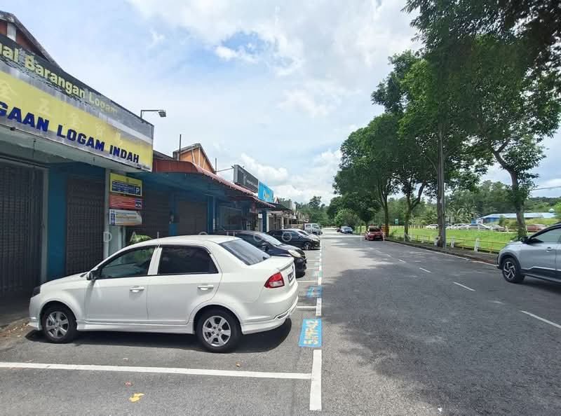 Shop / Office for Sale in Johor Bahru (Johor) - Dai Choon Ting - Exterior - PropertyGuru.com.my