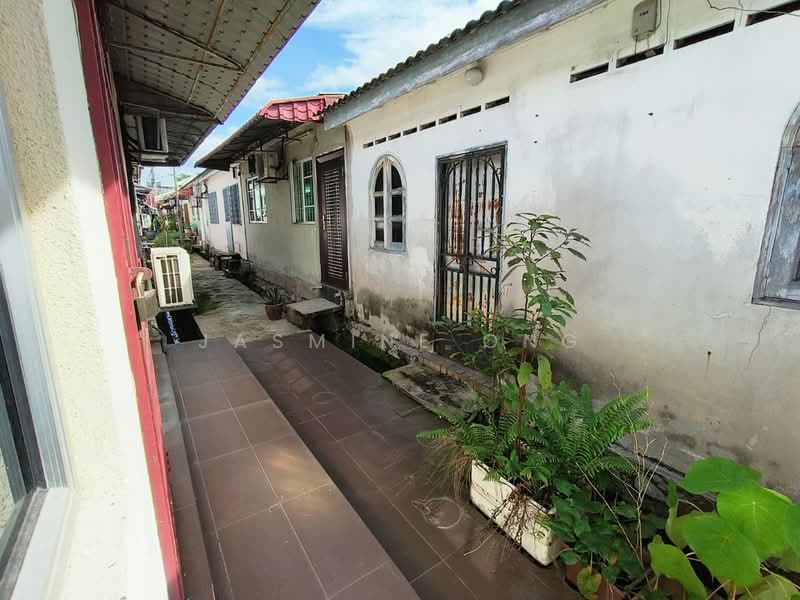 Terraced House for Sale in Taman Selayang Jaya (Selayang) - Jasmine Ong - Exterior - PropertyGuru.com.my