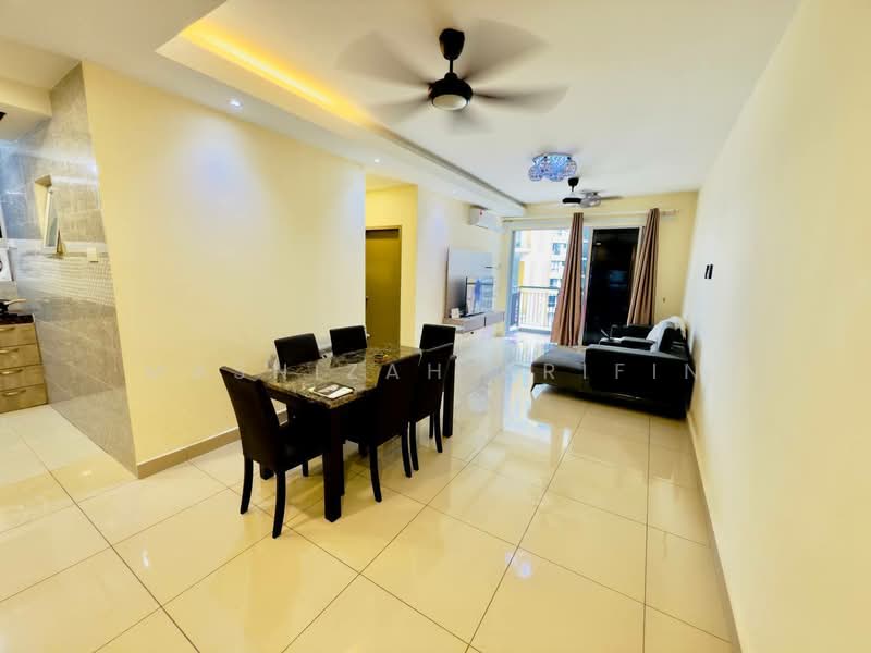 Kondominium untuk Dijual di Platinum Splendor Residence - Masnizah Arifin - Living Room - PropertyGuru.com.my