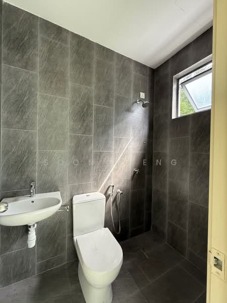 2-storey Terraced House for Sale in Taman Puncak Saujana (Kajang) - Soon Sheng Law - Bathroom - PropertyGuru.com.my