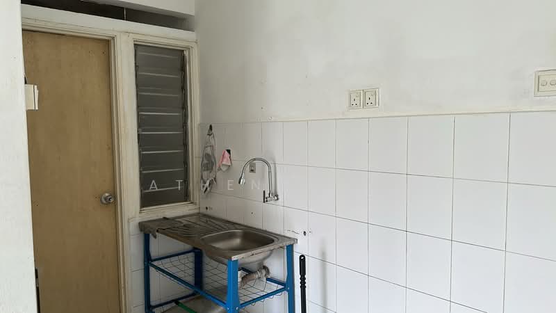 Pangsapuri untuk Disewa di Desa Palma - Athena Cho - Kitchen - PropertyGuru.com.my