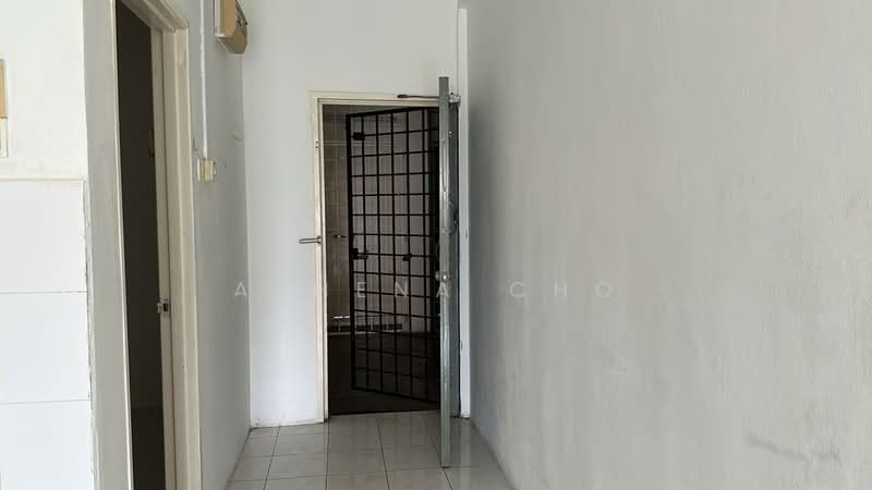 Pangsapuri untuk Disewa di Desa Palma - Athena Cho - Entrance - PropertyGuru.com.my