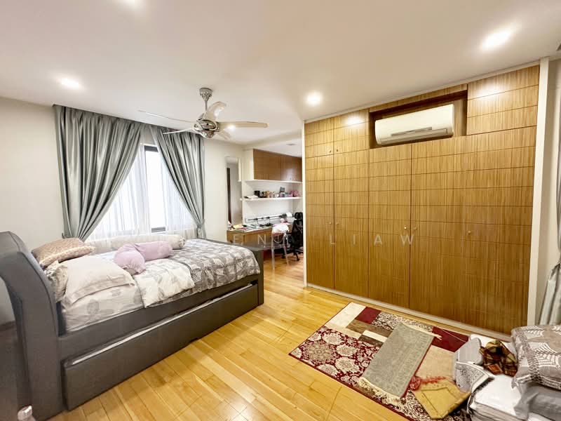 Rumah Banglo untuk Dijual di Taman Sains Selangor (Kota Damansara) - Vincent Liaw - Bedroom - PropertyGuru.com.my