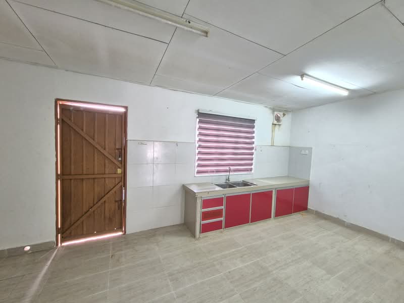 Rumah Teres 1 Tingkat untuk Dijual di Taman Keladi (Sungai Petani) - YY Koay - Kitchen - PropertyGuru.com.my