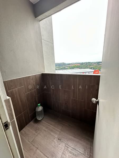 Servis Apartment untuk Dijual di Geo Bukit Rimau - Grace Lai - Balcony - PropertyGuru.com.my