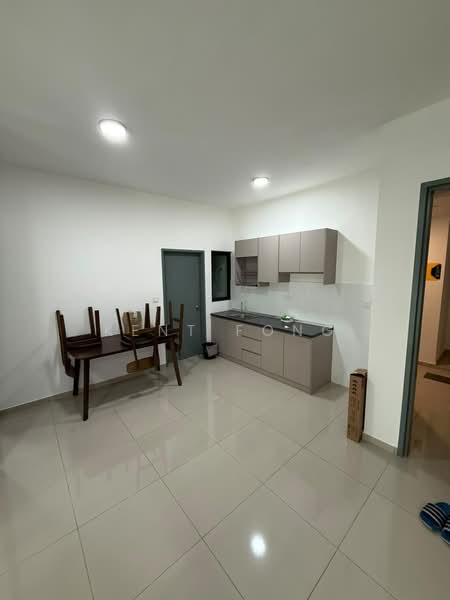 Service Residence for Rent at Parkland Residence - Kent Fong - Kitchen - PropertyGuru.com.my