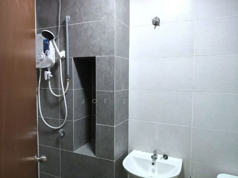 2-storey Terraced House for Rent in Gelang Patah (Johor) - Joe Loh - Bathroom - PropertyGuru.com.my