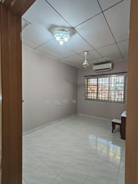 Rumah Teres 2-Tingkat untuk Dijual di Cheng (Melaka) - Woon . - PropertyGuru.com.my