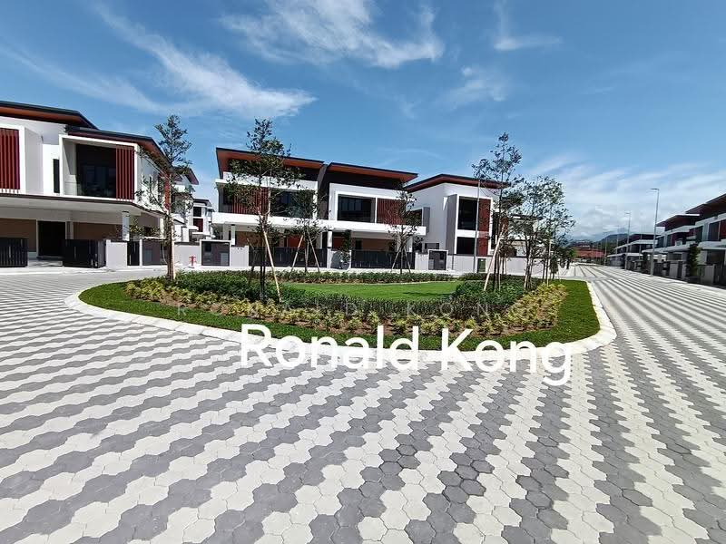 Rumah Berkembar untuk Dijual di Tiger Lane (Ipoh) - Ronald Kong - PropertyGuru.com.my