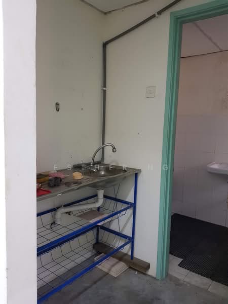 Shop / Office for Sale in Taman Setia Jaya (Rawang) - Esther Ng - Interior - PropertyGuru.com.my
