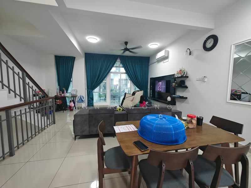 2.5-storey Terraced House for Sale in Masai (Johor) - Anna Wong - Living Room - PropertyGuru.com.my