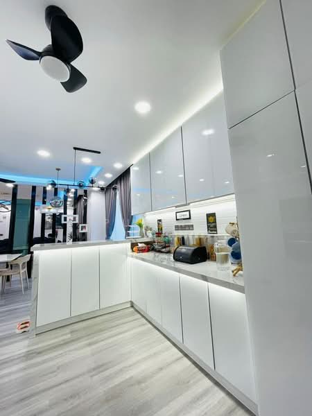 2-storey Terraced House for Sale in Bandar Sri Sendayan (Negeri Sembilan) - Puteri Ellysha - Kitchen - PropertyGuru.com.my