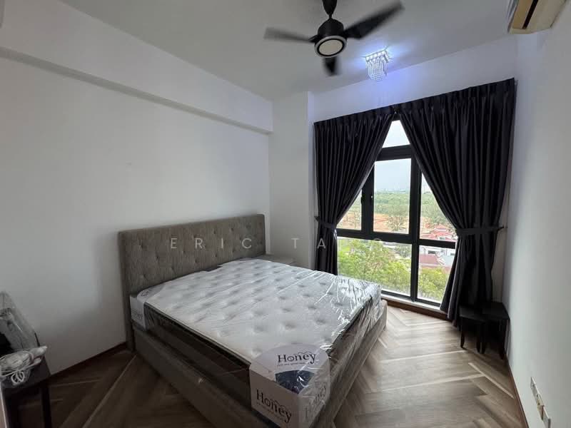Servis Apartment untuk Disewa di Crescent Bay Suites (Teluk Bayu) - Eric Tang - PropertyGuru.com.my