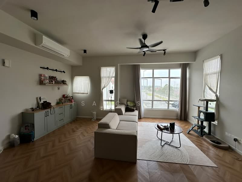 Townhouse for Sale in Taman Akasia (Semenyih) - Isaac Sim - Living Room - PropertyGuru.com.my