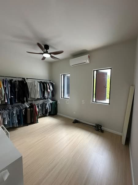 Townhouse for Sale in Taman Akasia (Semenyih) - Isaac Sim - Bedroom - PropertyGuru.com.my