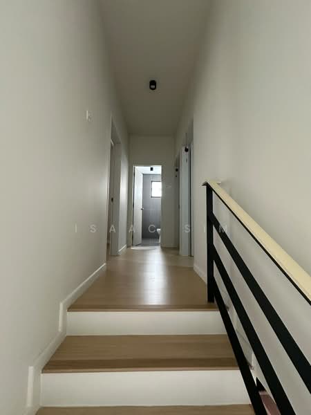 Townhouse for Sale in Taman Akasia (Semenyih) - Isaac Sim - Corridor - PropertyGuru.com.my