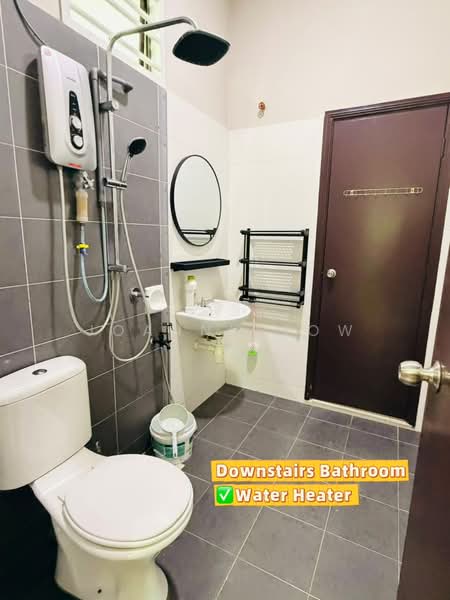 Rumah Teres 2 Tingkat untuk Disewa di Cheng (Melaka) - Joanne How - Bathroom - PropertyGuru.com.my