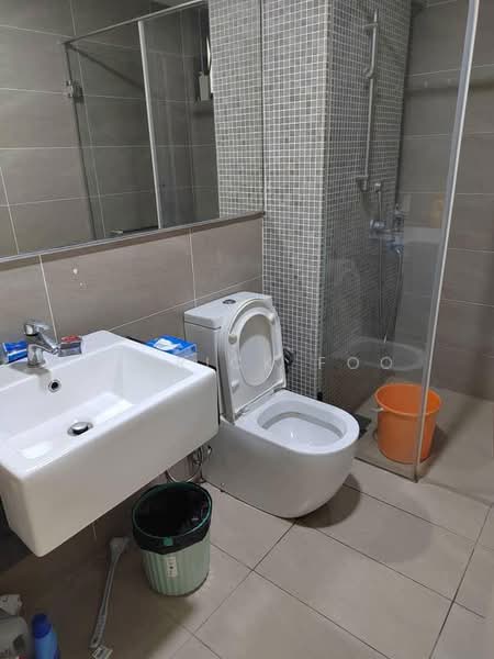 Service Residence for Sale at V Residence 2 @ Sunway Velocity - Jerrick Foo - Bathroom - PropertyGuru.com.my