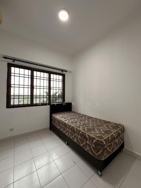 Apartment for Sale at Danga View Apartment - Allan Su - Bedroom - PropertyGuru.com.my