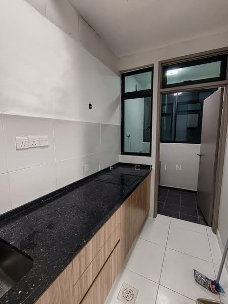 Service Residence for Rent at Sky Oasis Residence (Pangsapuri Oasis 1) - Cassie Chin - Kitchen - PropertyGuru.com.my