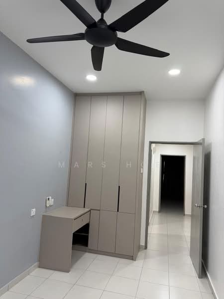 Rumah Teres 2.5 Tingkat untuk Disewa di Taman Scientex Utama (Senai) - Mars Hoe - PropertyGuru.com.my