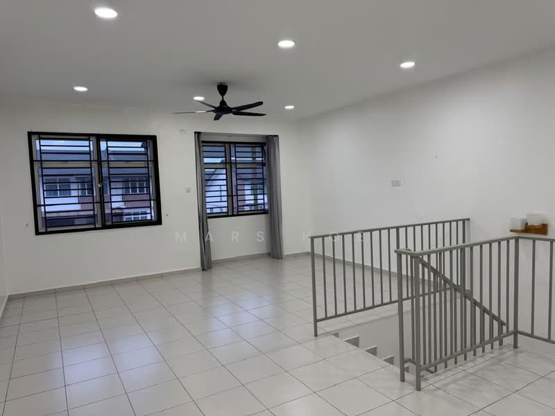 Rumah Teres 2.5 Tingkat untuk Disewa di Taman Scientex Utama (Senai) - Mars Hoe - PropertyGuru.com.my
