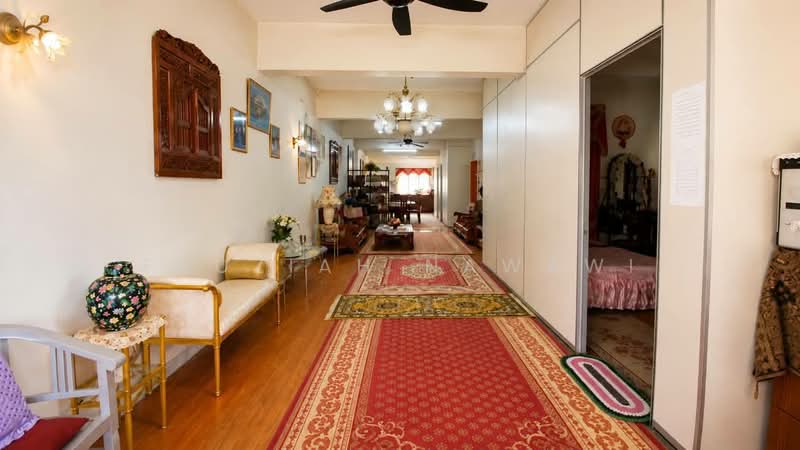 Office for Sale in Bandar Melawati (Kuala Selangor) - Fauziah Nawawi - Corridor - PropertyGuru.com.my