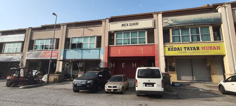 Shop for Rent in Seri Kembangan (Selangor) - Calvin Lee - Exterior - PropertyGuru.com.my