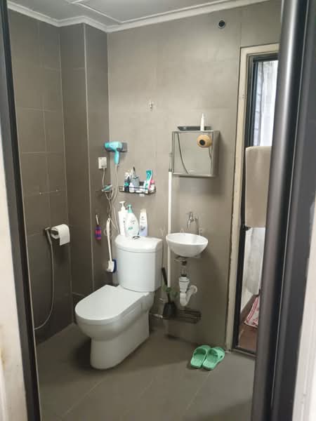 Rumah Teres 2 Tingkat untuk Dijual di Bandar Sri Damansara (Selangor) - CK Yap - Bathroom - PropertyGuru.com.my