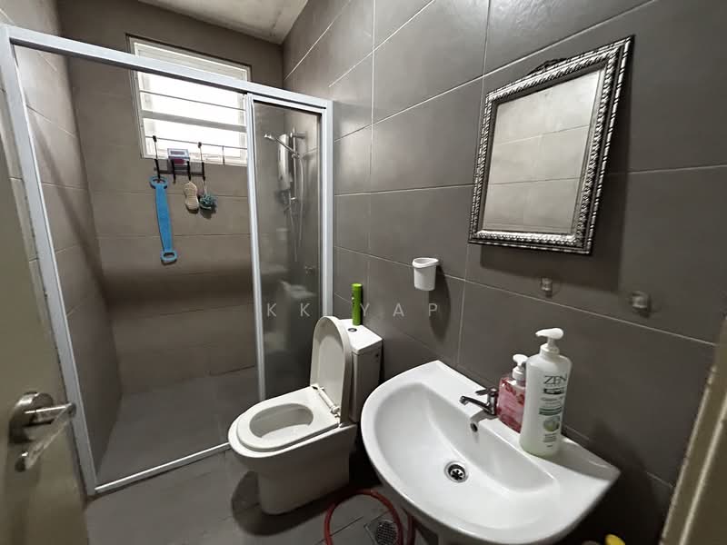 Condominium for Rent at Mutiara Ville - KK Yap - Bathroom - PropertyGuru.com.my