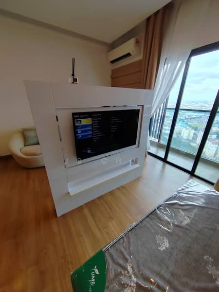 Service Residence for Sale at Symphony Tower (Menara Simfoni) - JS CHUA - Living Room - PropertyGuru.com.my