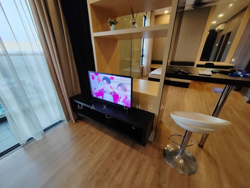 Service Residence for Sale at Service Residence @ Landmark Residence 1 - Max Chua - Living Room - PropertyGuru.com.my