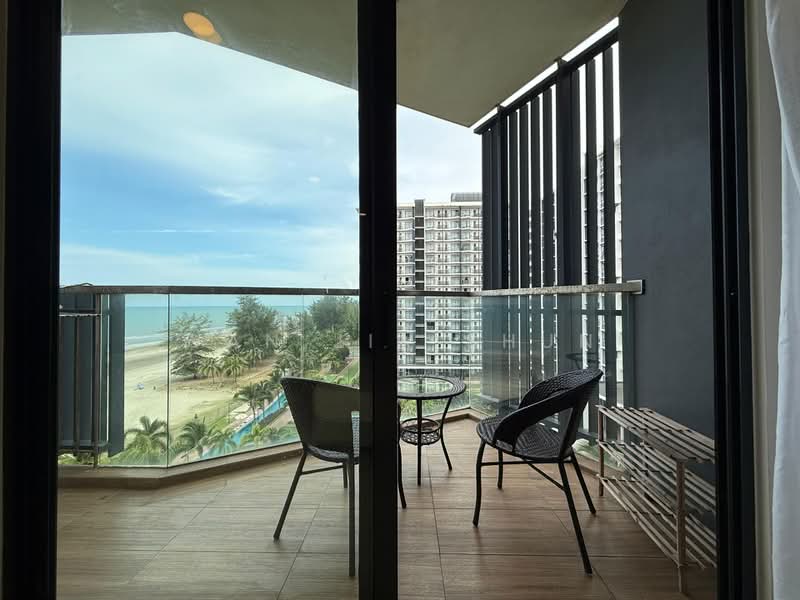 Service Residence for Rent at Timur Bay Seafront Residence - Wan Jia Shun - Balcony - PropertyGuru.com.my