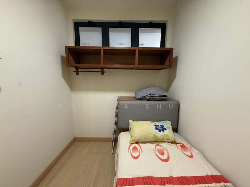Service Residence for Rent at Timur Bay Seafront Residence - Wan Jia Shun - Bedroom - PropertyGuru.com.my