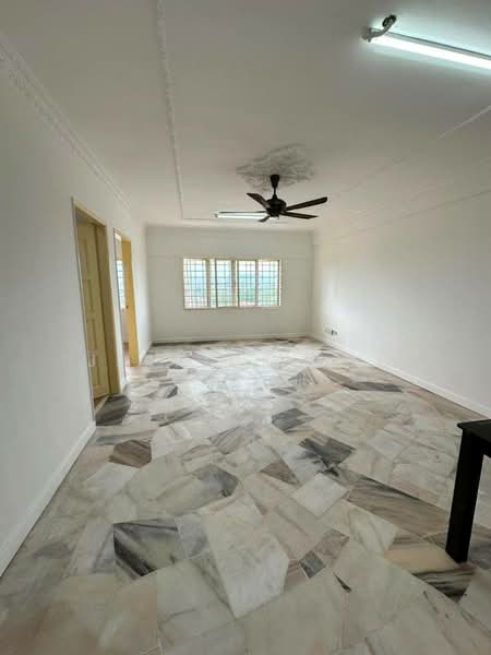 Pangsapuri untuk Disewa di Kenaria Condominium - Jerrick Foo - Living Room - PropertyGuru.com.my