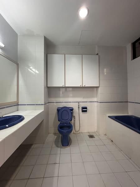 Condominium for Sale at Aloha Tower Condominium - Allan Su - Bathroom - PropertyGuru.com.my