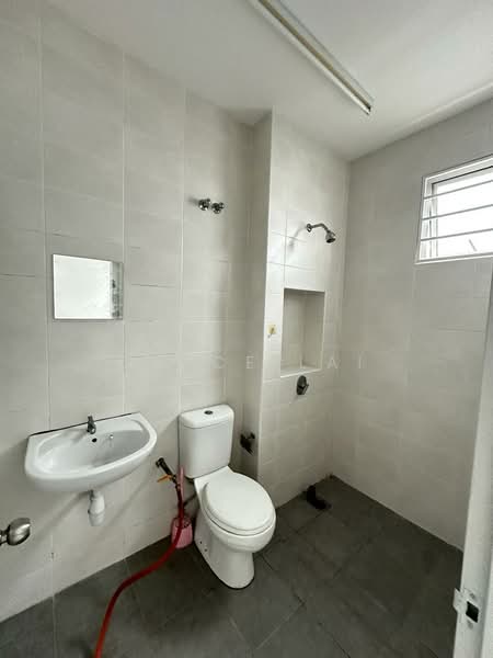 2-storey Terraced House for Sale in Bandar Rimbayu (Telok Panglima Garang) - Grace Lai - Bathroom - PropertyGuru.com.my