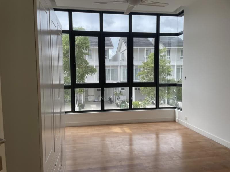 2.5-storey Terraced House for Sale in Serdang (Seri Kembangan) - Veronica Ng - View - PropertyGuru.com.my