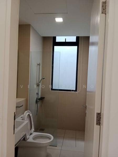 2.5-storey Terraced House for Sale in Serdang (Seri Kembangan) - Veronica Ng - Bathroom - PropertyGuru.com.my