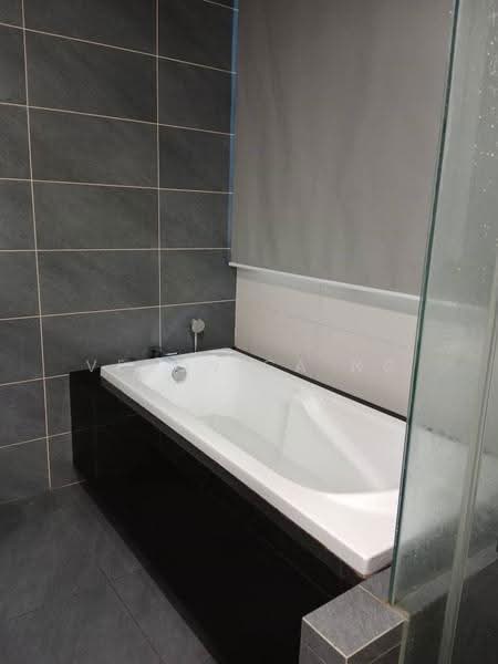2.5-storey Terraced House for Sale in Serdang (Seri Kembangan) - Veronica Ng - Bathroom - PropertyGuru.com.my