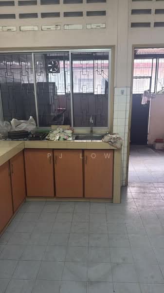 Terraced House for Sale in Taman Desa Aman (Cheras) - PJ Low - Kitchen - PropertyGuru.com.my