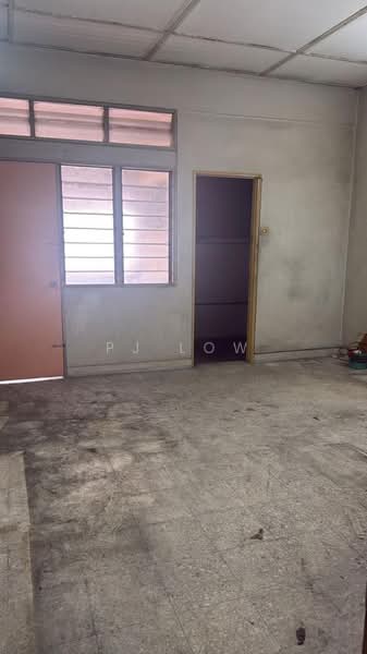 Terraced House for Sale in Taman Desa Aman (Cheras) - PJ Low - Interior - PropertyGuru.com.my