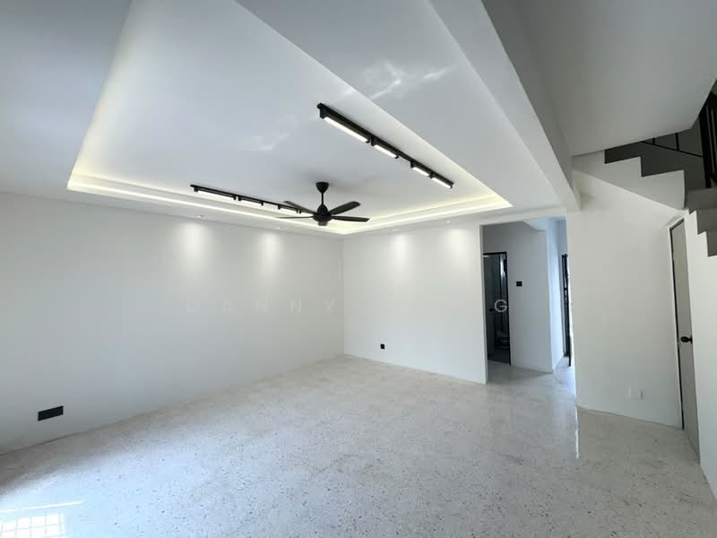 Rumah Teres 2 Tingkat untuk Dijual di Bukit Beruntung (Selangor) - Danny Wong - Living Room - PropertyGuru.com.my