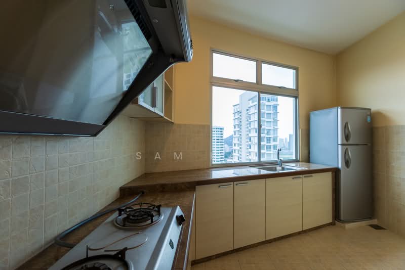 Kondominium untuk Dijual di Gurney Palace - Sam Kam - Kitchen - PropertyGuru.com.my