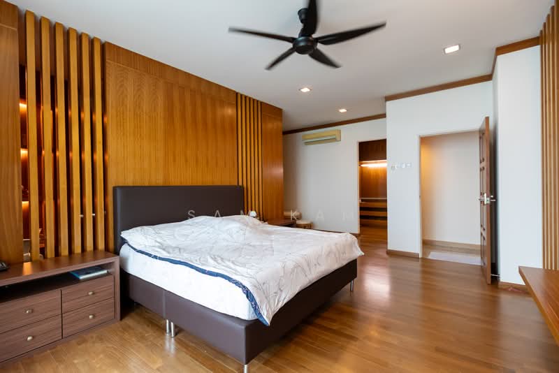 Kondominium untuk Dijual di Gurney Palace - Sam Kam - Bedroom - PropertyGuru.com.my